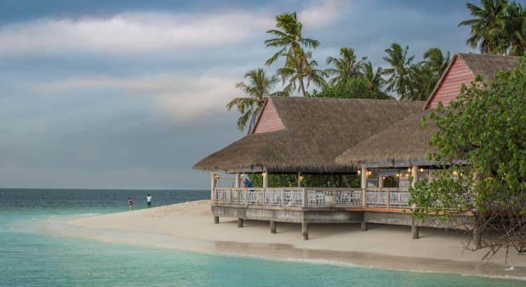 découvrez votre maison de vacances idéale, un refuge parfait pour des moments de détente en famille ou entre amis. profitez d'un cadre idyllique, d'équipements modernes et d'une atmosphère chaleureuse pour des souvenirs inoubliables.