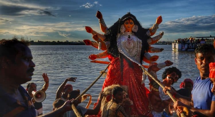 plongez au cœur de l'expérience culturelle avec notre programme d'immersion. découvrez les traditions, les arts et les modes de vie locaux, tout en interagissant avec les habitants. une aventure inoubliable qui vous permettra de comprendre et d'apprécier la richesse des cultures du monde.